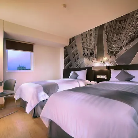 Hotel Neo Mangga Dua Square-3